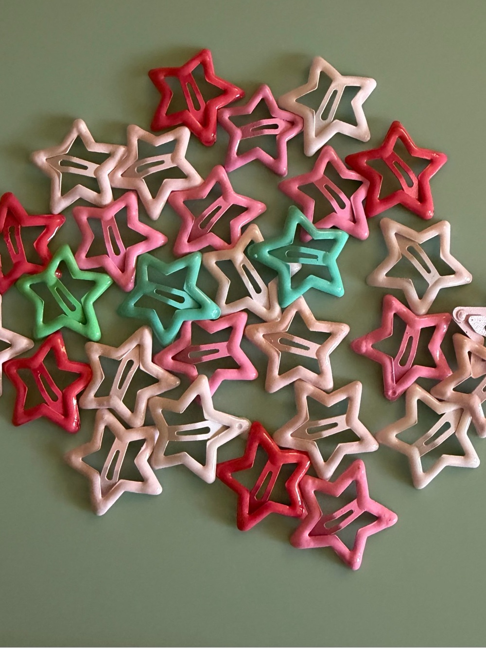 Star Shaped Hair Clips - Multi Color assorted